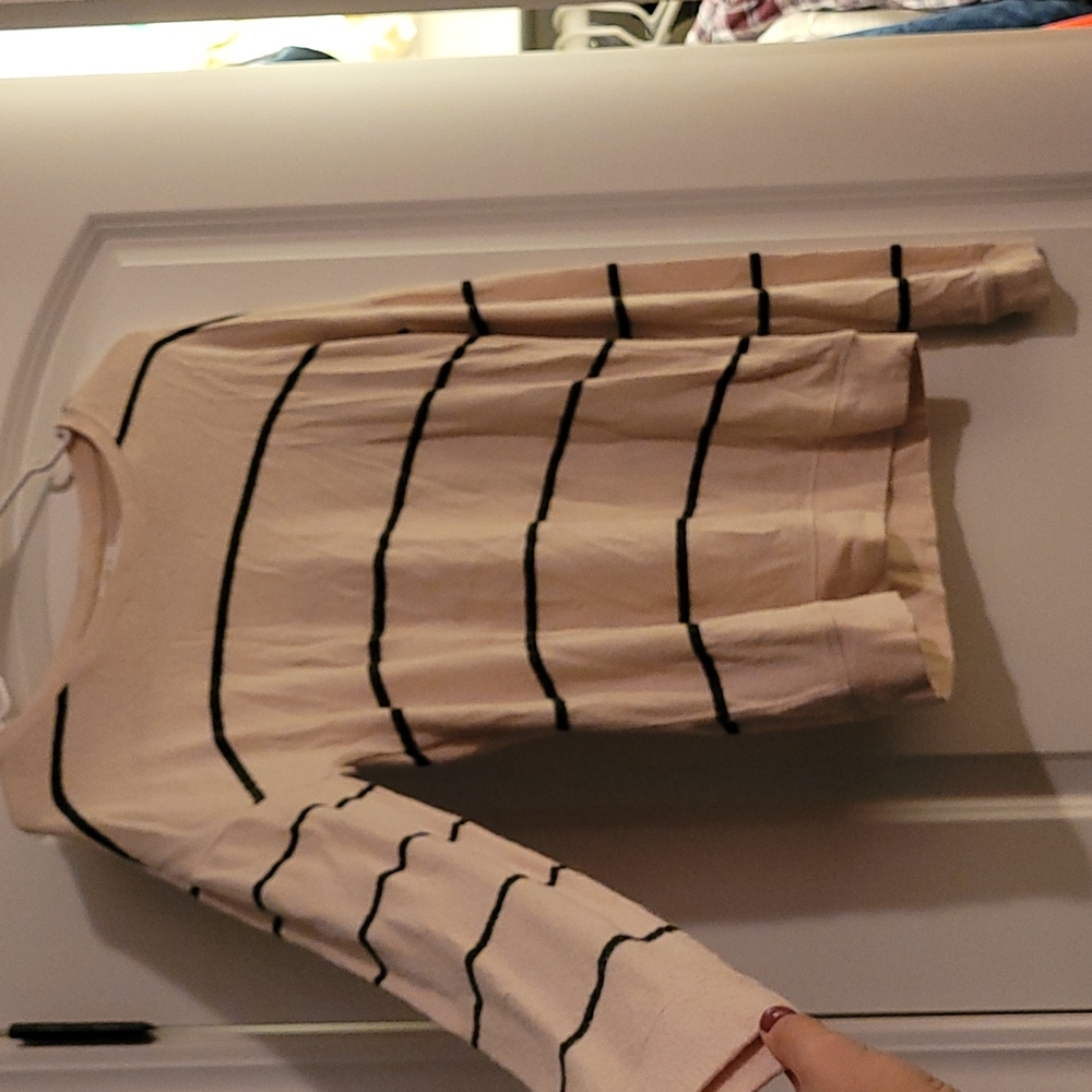Sweater - Picture 2 of 2